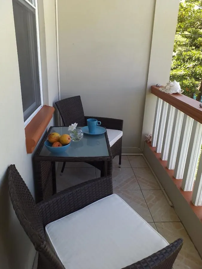 Rosa Guesthouse Carriacou 2*,